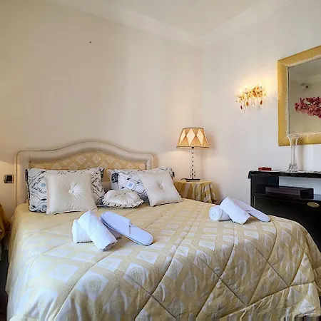 Nestor&jeeves - Negresco Oro - Central - By Sea Appartement *